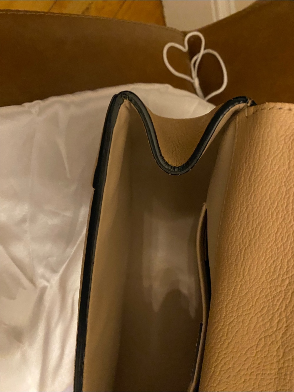 Chloe Elsie Shoulder Bag - Picture 9 of 11